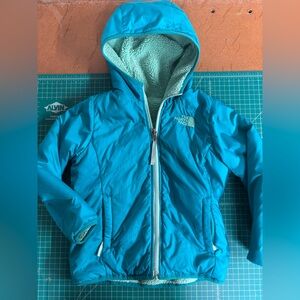 The North Face girls reversible fleece Teal Insulated Jacket